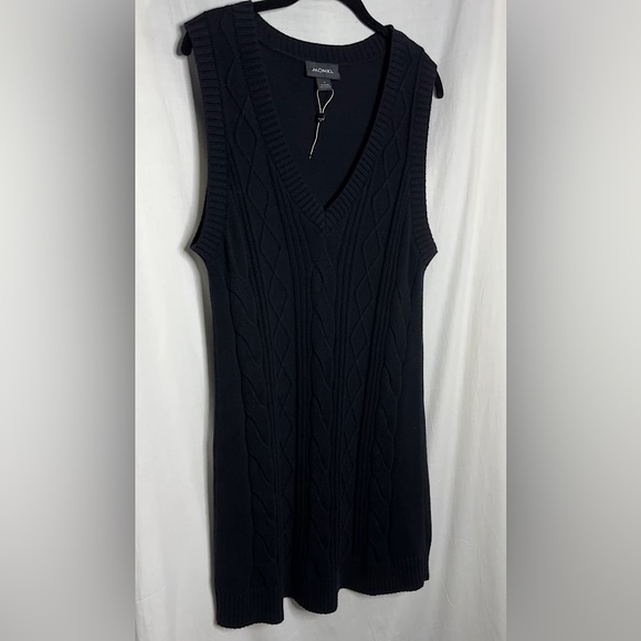 ASOS Monki Robin cotton knitted v neck sleeveless black mini dress - Picture 17 of 17